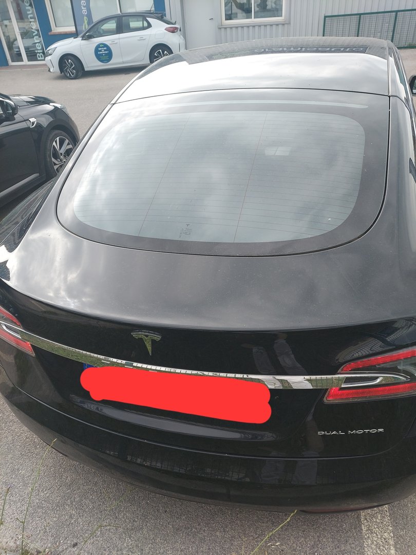 2020 / Model S / Performance