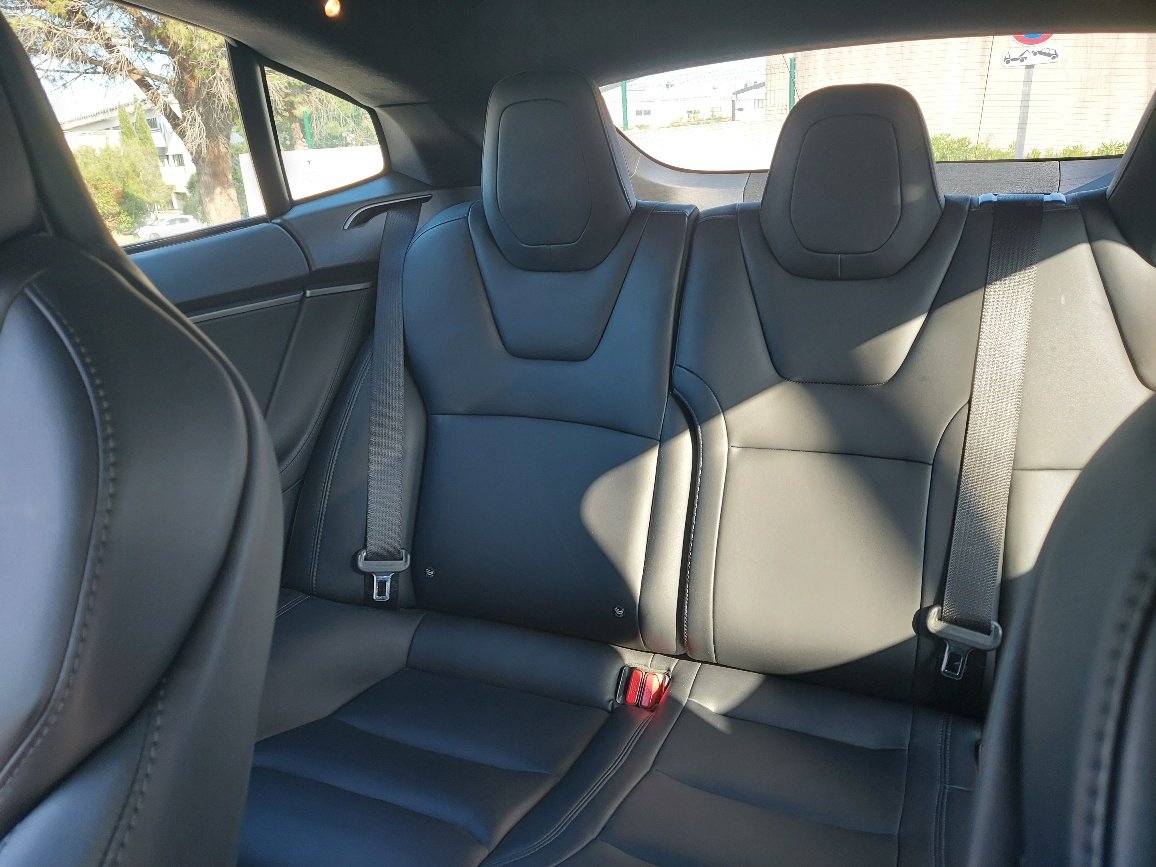 2020 / Model S / Performance